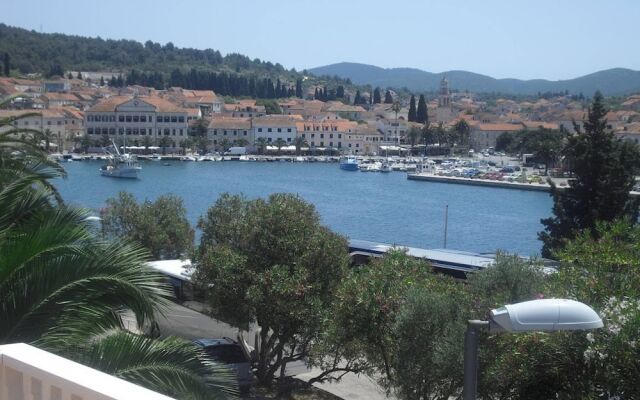 Beautiful new Apartment Near the Beach - Vela Luka -korcula Island