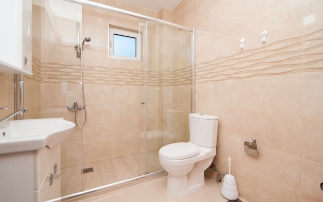 Open Sea Luxury Apartments