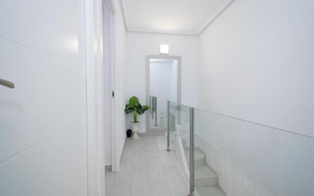 077 Hidden Paradise - Alicante Holiday
