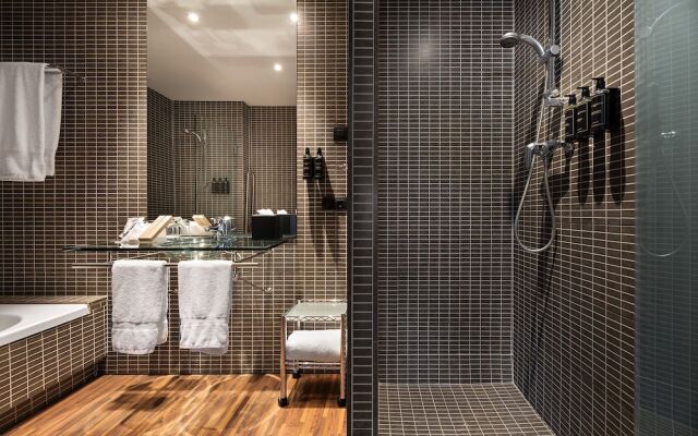 Ac Hotel Zizur Mayor By Marriott