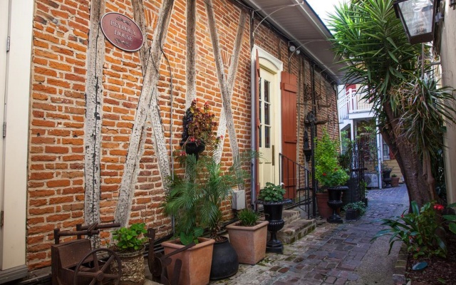 Hotel St. Pierre®, a French Quarter Inns® Hotel