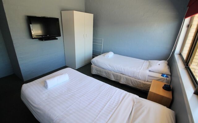 Kirwan Apartment 18 - Large Jindabyne Apartment