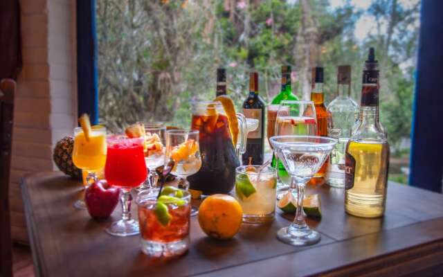Hosteria Hacienda Pinsaqui