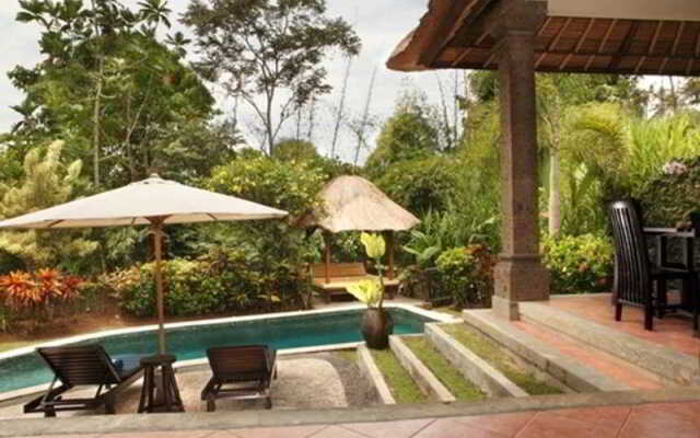 Elbari Villas