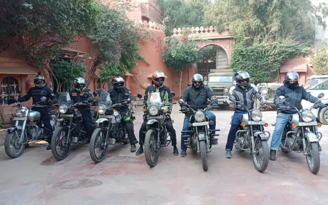 Hotel Bhairon Vilas
