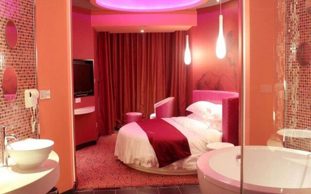 Grand Nest Hotel
