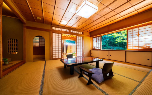 Beppu Onsen Beppu Showaen