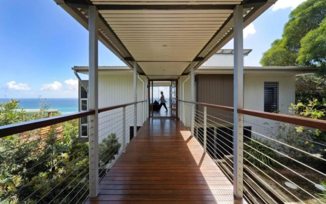 Oceanside 4 Bedrooms