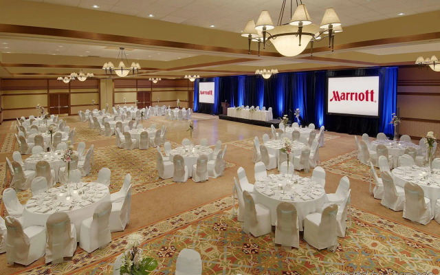 River Cree Resort and Casino