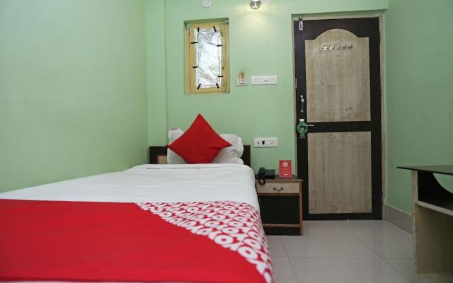 OYO 15443 Hotel Mega Palace