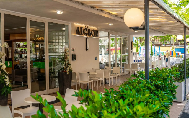Hotel Aiglon