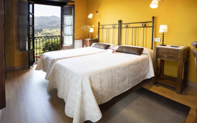 La Casona De Tresgrandas