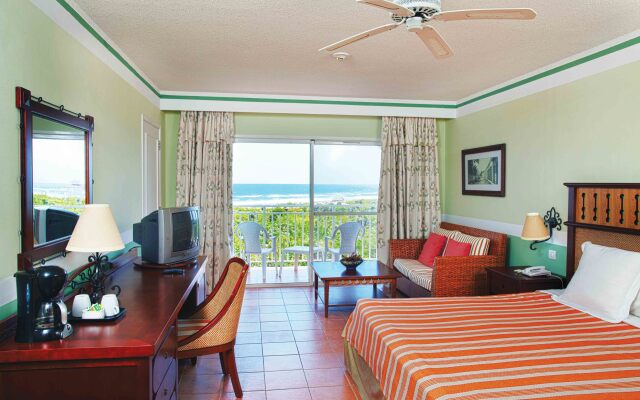 Memories Paraiso Beach Resort - All Inclusive
