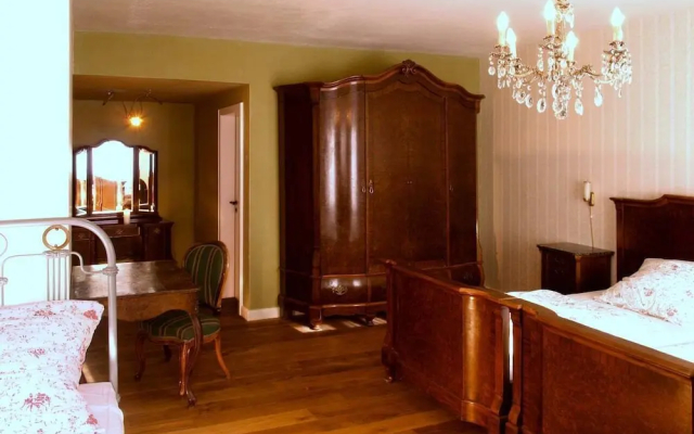 Hotel Lux