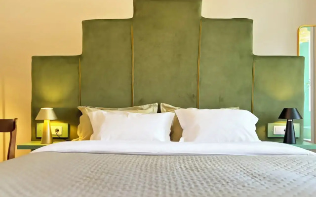Live in Athens PANGRATI Fine Residence