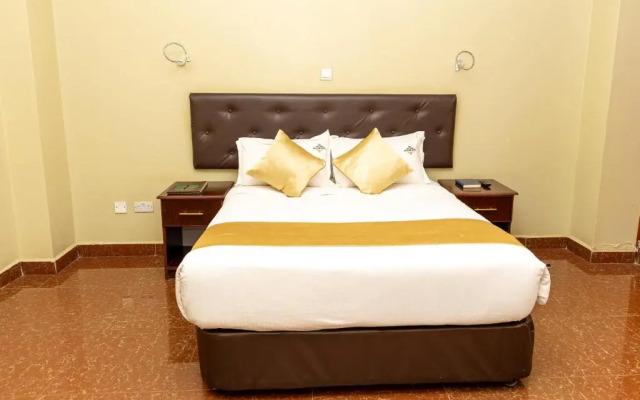 Maxland Hotel