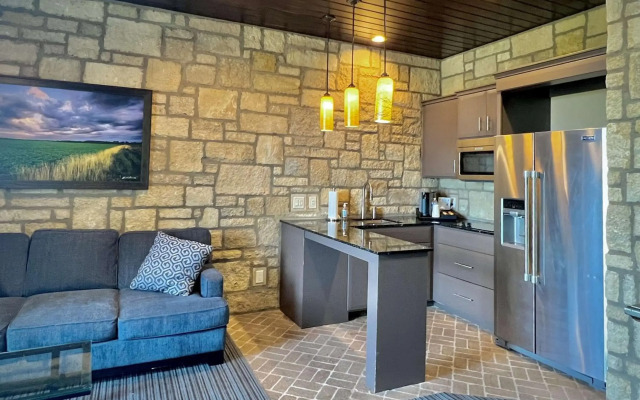 The Oread Lawrence, Tapestry Collection by Hilton