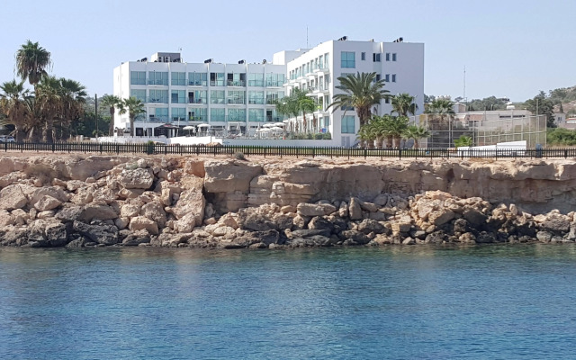 Coralli Spa Resort and Residence