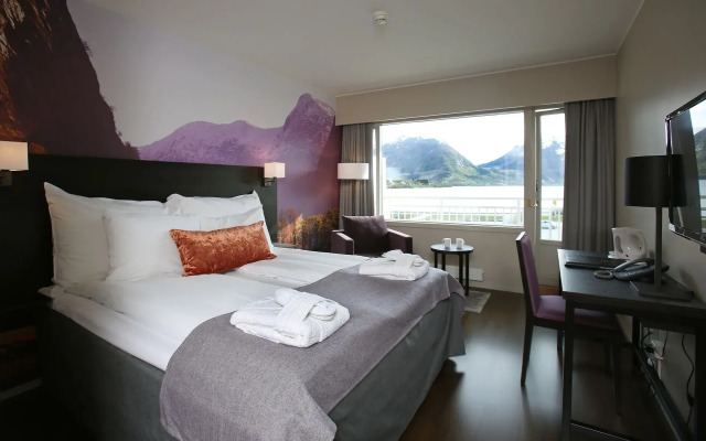 Grand Skei Hotel