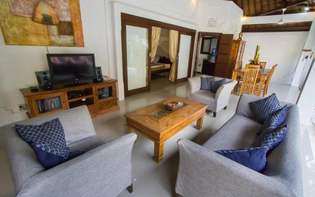 Villa Kamboja Senior