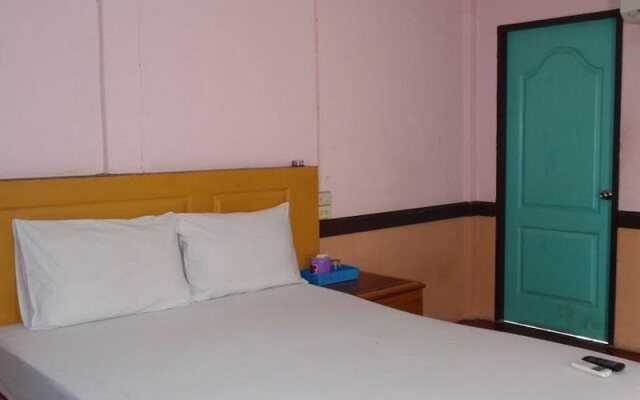 Fueng Fah Resort