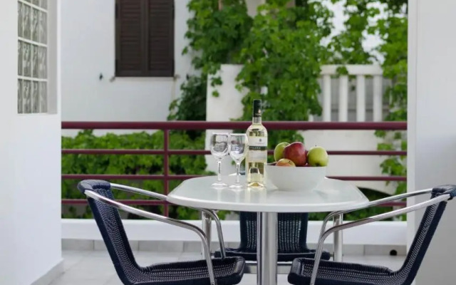 Markakis Apartments Elounda