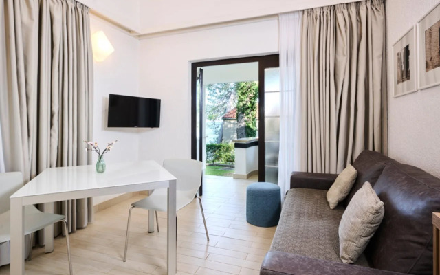 Apartments Galijot Plava Laguna