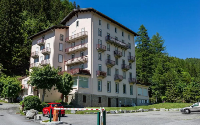 R Sidence Bel Alp 16