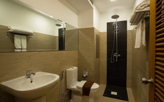 Hotel Platinum Square