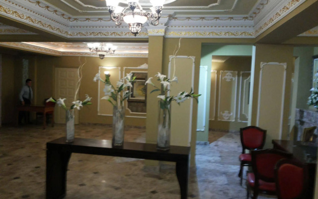 Kanzy Hotel