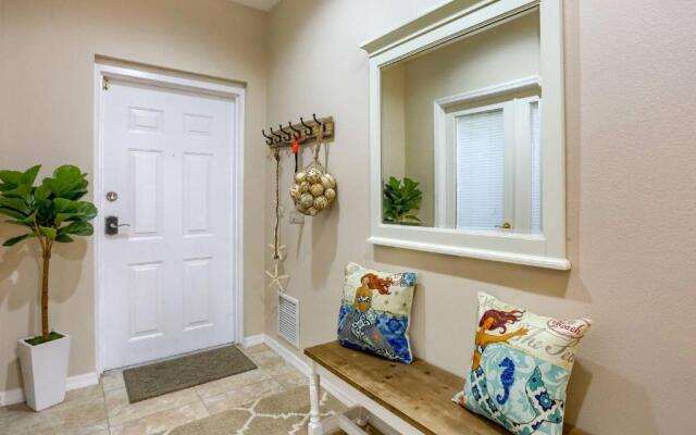 506 Harborview Grande