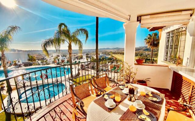 Luxury Puebla Aida Apartment with Golf View