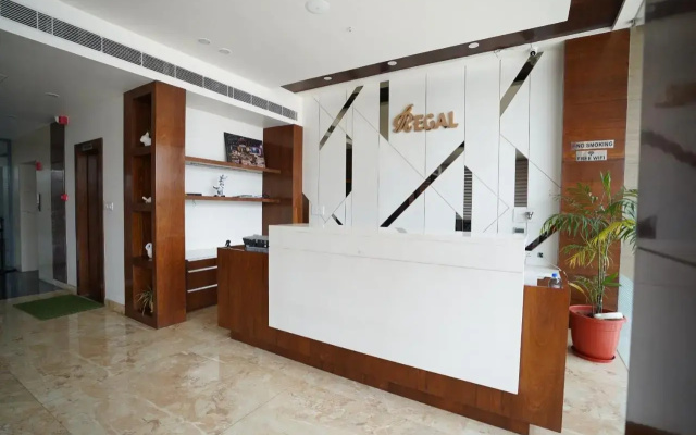 Hotel Regal By Rhytham