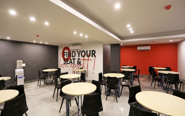 Palam Vihar By OYO Rooms