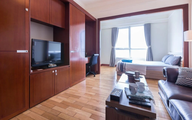 The Manor Luxury 1BR Apartment Center