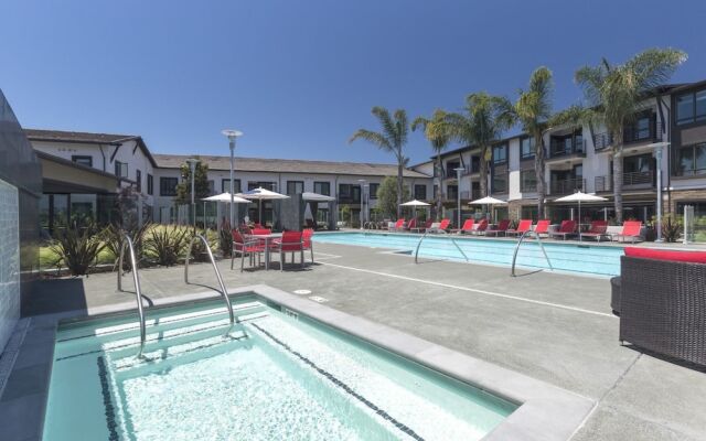 Global Luxury Suites Sunnyvale North