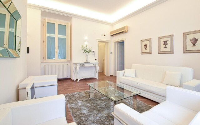 Stunning Apartment in Trani With 2 Bedrooms and Wifi