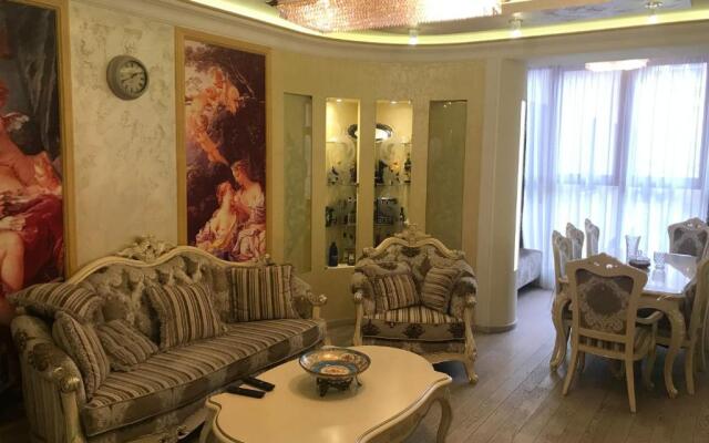 Royal Apartment