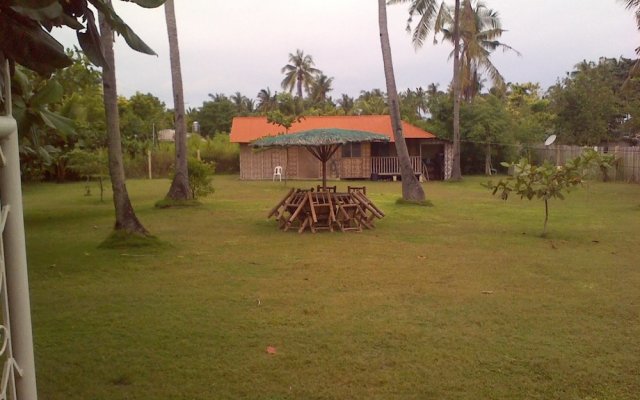 Randy's Bantayan Island Resort
