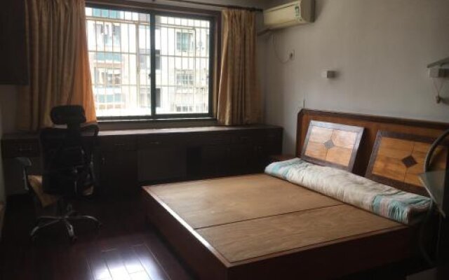Xianghu Apartment