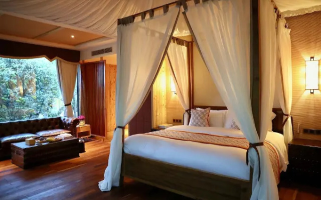 Muise Tented Camp Resort