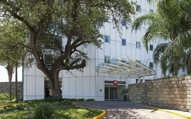 ibis Monterrey Valle