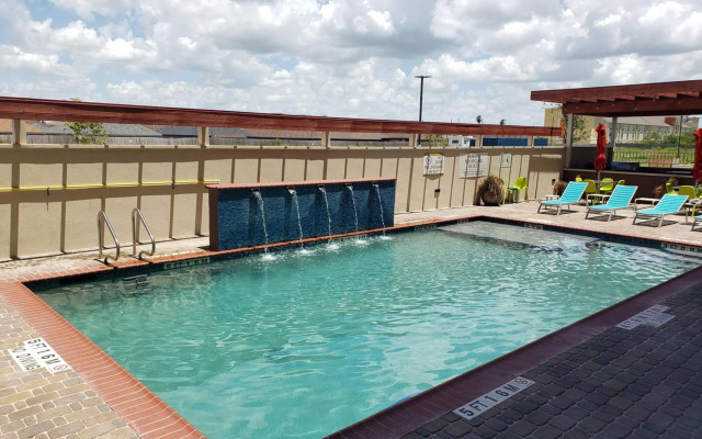 Home2 Suites by Hilton Edinburg, TX