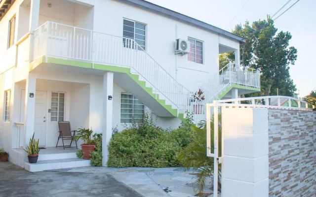 Gorgeous 2-bed Apartment 3 in St Johns Cosy