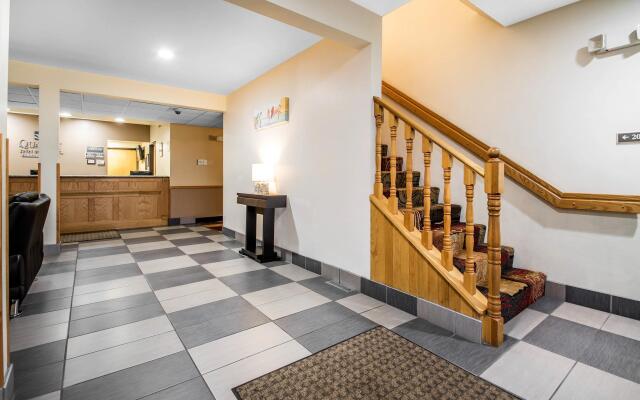 Quality Inn Mauston I-90