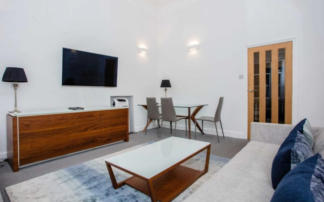 Cozy 1 Bedroom Apartment near Harrods, Knightsbridge