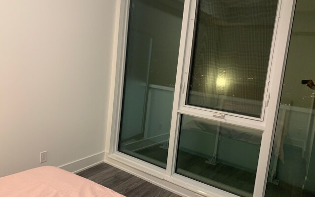 Waterfront York Suites