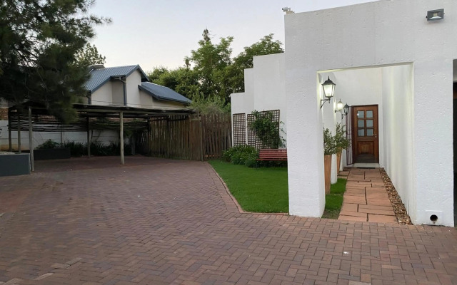 The Little Mongrel Bryanston