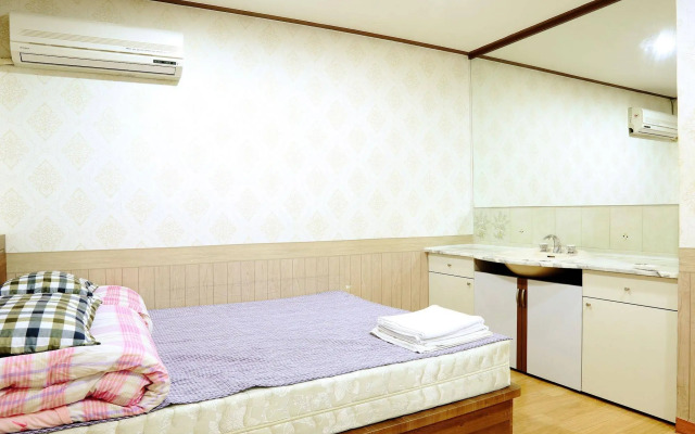 Seoul Myeongdong Stay