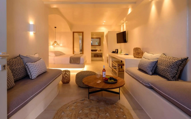 Terra Blanca Suites